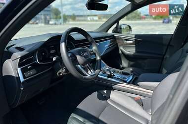Внедорожник / Кроссовер Audi Q7 2019 в 