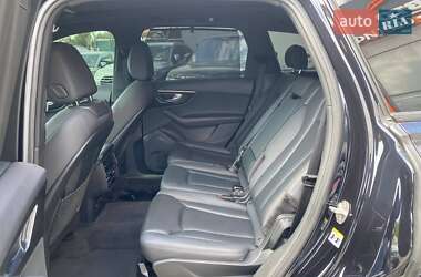 Внедорожник / Кроссовер Audi Q7 2020 в 