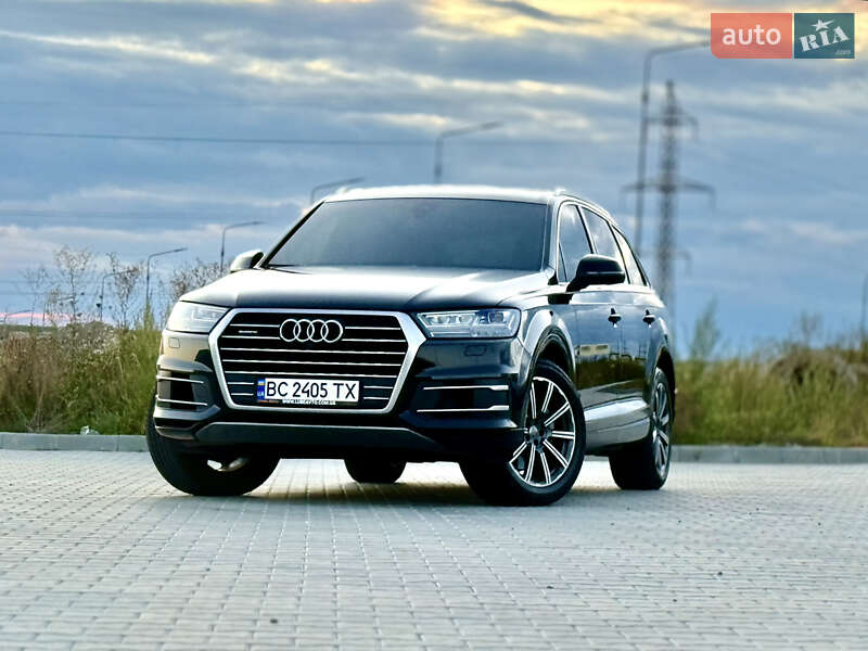 Позашляховик / Кросовер Audi Q7 2016 в Тернополі