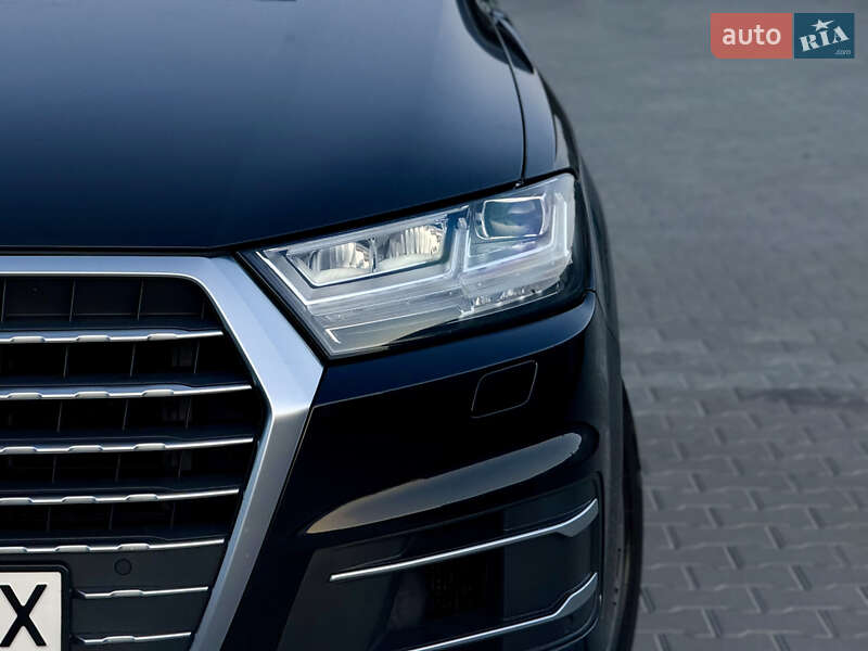 Позашляховик / Кросовер Audi Q7 2016 в Тернополі