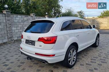 Внедорожник / Кроссовер Audi Q7 2014 в 