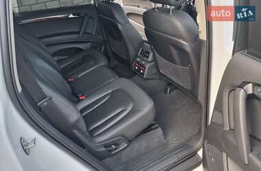 Внедорожник / Кроссовер Audi Q7 2014 в 