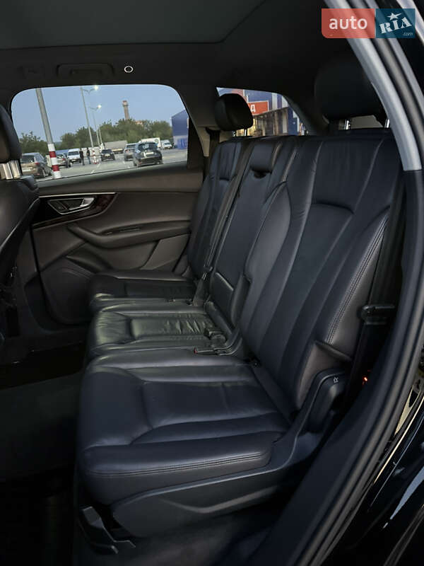 Внедорожник / Кроссовер Audi Q7 2016 в Тернополе фото 37 Внедорожник / Кроссовер Audi Q7 2016 в Тернополе