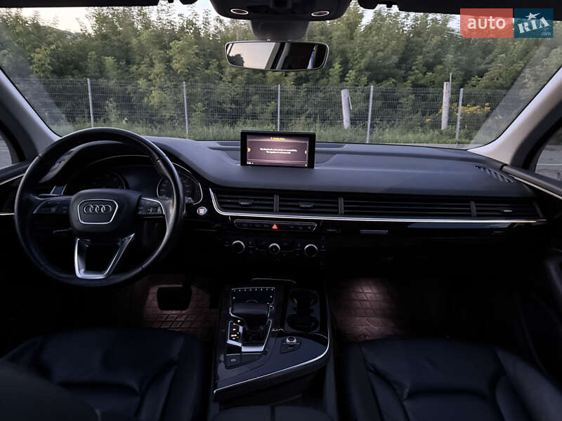 Внедорожник / Кроссовер Audi Q7 2016 в Тернополе фото 41 Внедорожник / Кроссовер Audi Q7 2016 в Тернополе