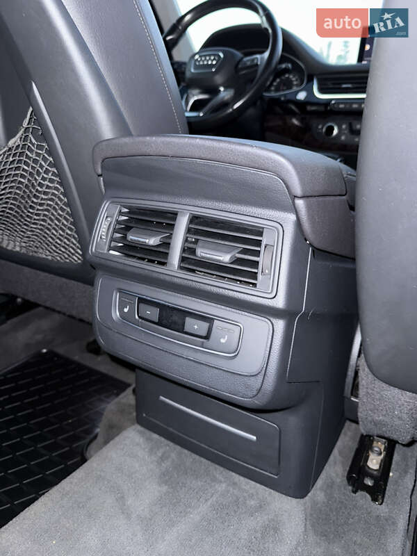 Внедорожник / Кроссовер Audi Q7 2016 в Тернополе фото 49 Внедорожник / Кроссовер Audi Q7 2016 в Тернополе