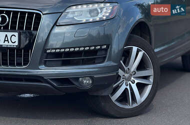 Внедорожник / Кроссовер Audi Q7 2012 в 
