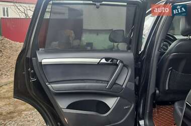 Внедорожник / Кроссовер Audi Q7 2011 в 