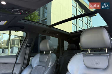 Внедорожник / Кроссовер Audi Q7 2021 в 