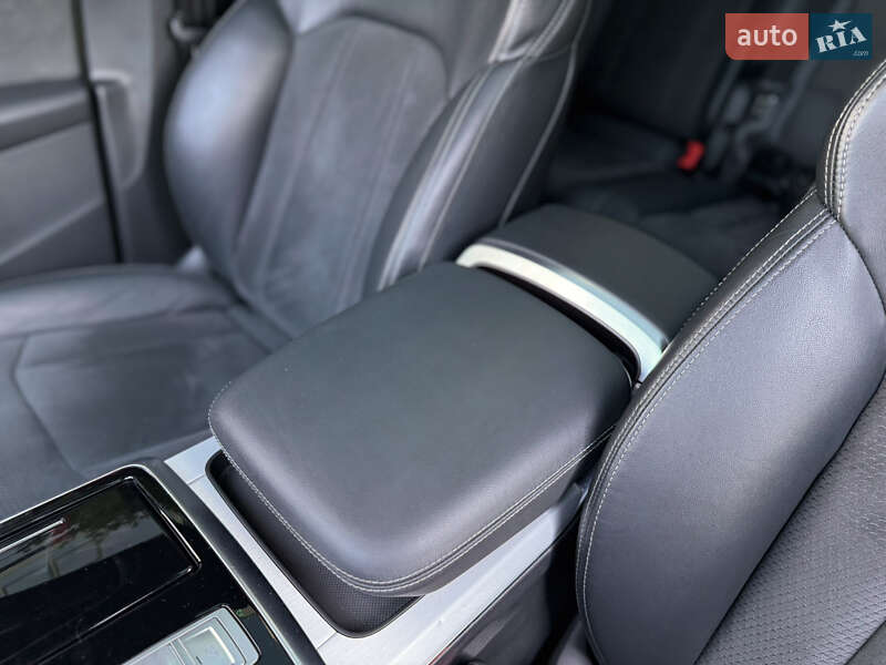 Позашляховик / Кросовер Audi Q7 2021 в Львові