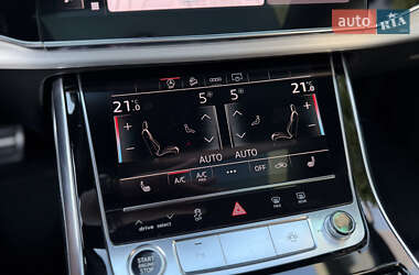 Внедорожник / Кроссовер Audi Q7 2021 в 