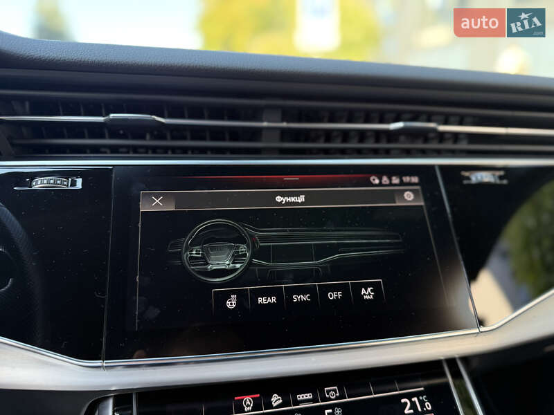 Позашляховик / Кросовер Audi Q7 2021 в Львові