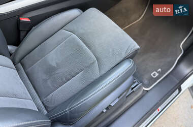 Внедорожник / Кроссовер Audi Q7 2021 в 