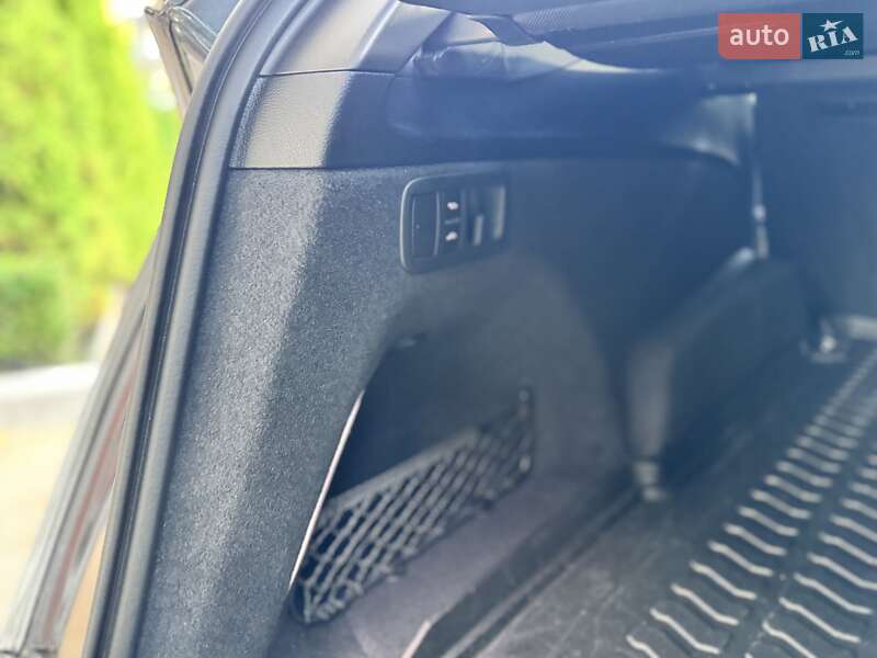 Позашляховик / Кросовер Audi Q7 2019 в Києві фото 43 Позашляховик / Кросовер Audi Q7 2019 в Києві