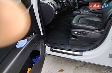 Внедорожник / Кроссовер Audi Q7 2013 в 