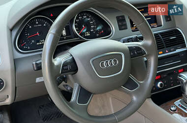 Внедорожник / Кроссовер Audi Q7 2014 в 