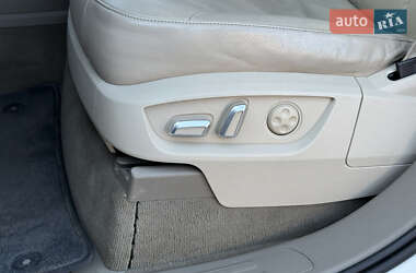 Внедорожник / Кроссовер Audi Q7 2014 в 