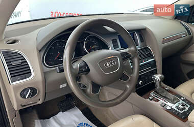 Внедорожник / Кроссовер Audi Q7 2012 в 