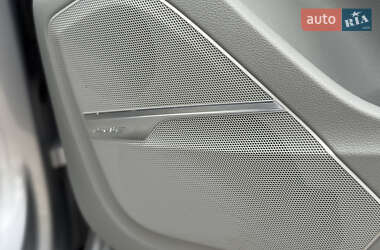 Внедорожник / Кроссовер Audi Q7 2019 в 
