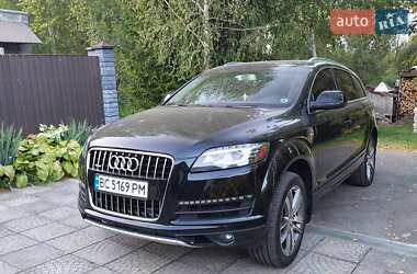 Позашляховик / Кросовер Audi Q7 2012 в 