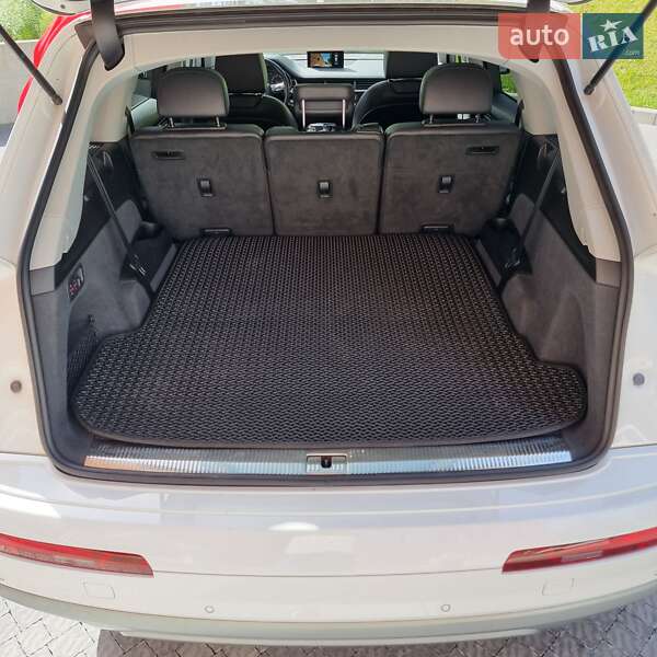 Внедорожник / Кроссовер Audi Q7 2018 в Львове