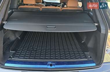 Внедорожник / Кроссовер Audi Q7 2023 в 