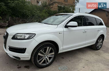 Позашляховик / Кросовер Audi Q7 2015 в Києві