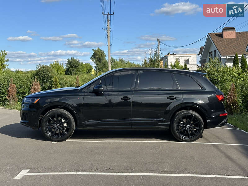 Внедорожник / Кроссовер Audi Q7 2021 в Киеве фото 4 Внедорожник / Кроссовер Audi Q7 2021 в Киеве