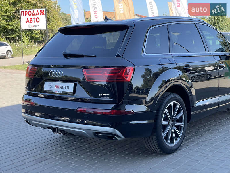 Внедорожник / Кроссовер Audi Q7 2015 в Бердичеве