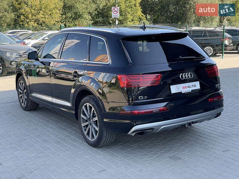Внедорожник / Кроссовер Audi Q7 2015 в Бердичеве