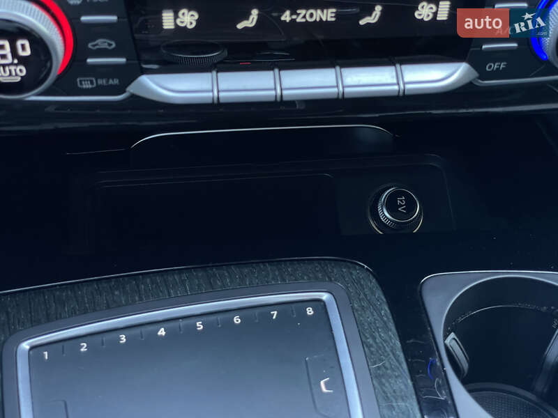 Внедорожник / Кроссовер Audi Q7 2015 в Бердичеве