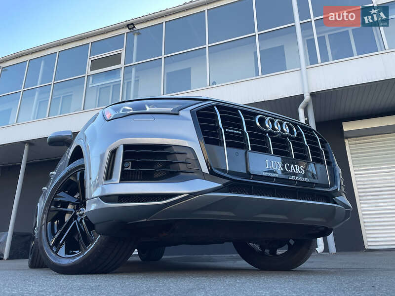 Внедорожник / Кроссовер Audi Q7 2019 в Киеве фото 8 Внедорожник / Кроссовер Audi Q7 2019 в Киеве