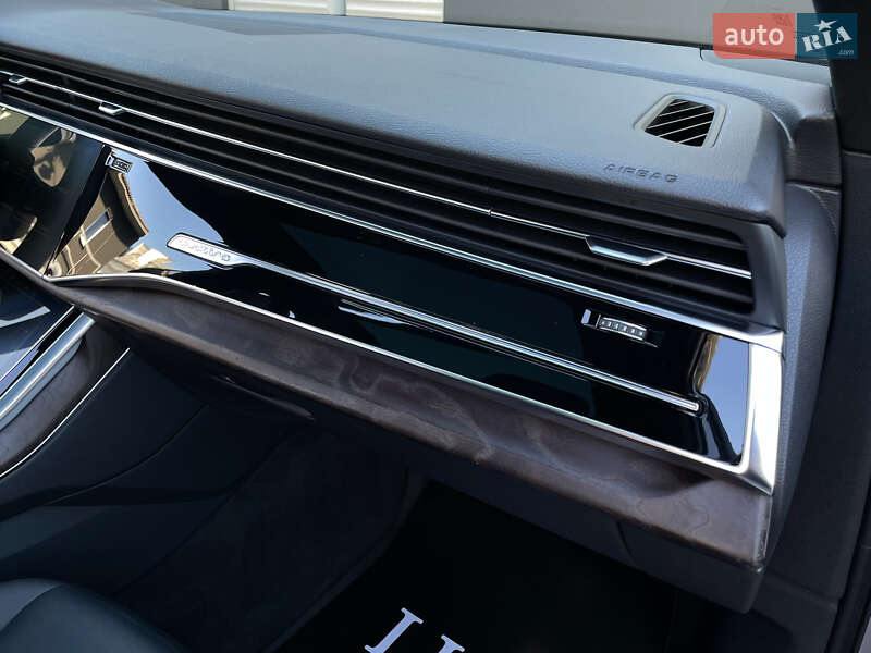 Внедорожник / Кроссовер Audi Q7 2019 в Киеве фото 44 Внедорожник / Кроссовер Audi Q7 2019 в Киеве