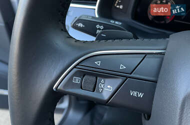 Позашляховик / Кросовер Audi Q7 2019 в 