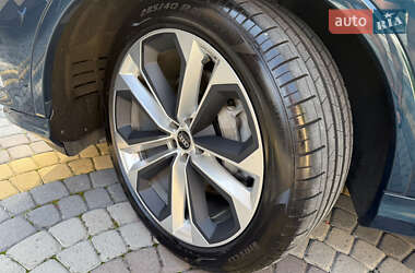 Внедорожник / Кроссовер Audi Q7 2020 в 