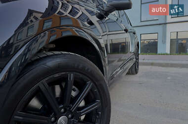 Внедорожник / Кроссовер Audi Q7 2017 в 
