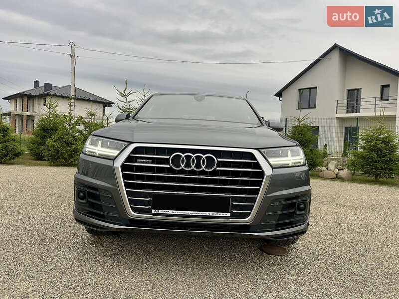 Audi Q7 2018