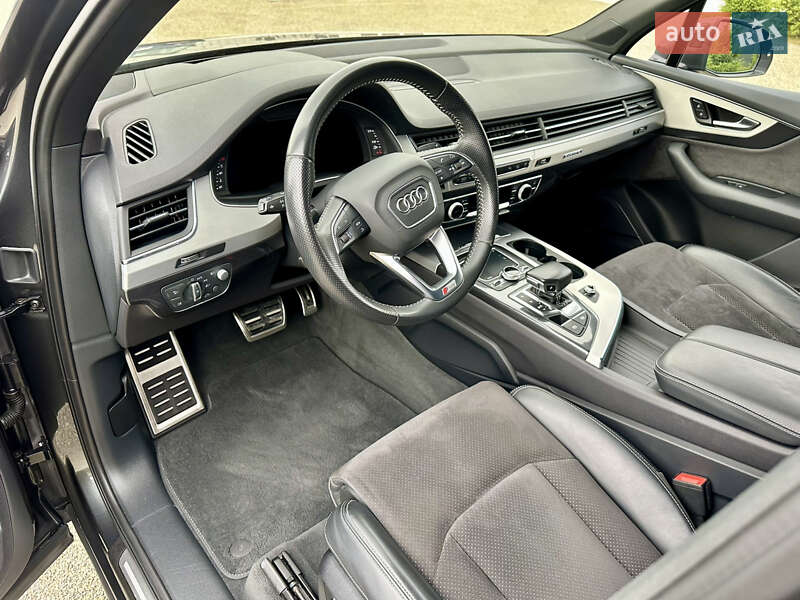 Позашляховик / Кросовер Audi Q7 2018 в Тернополі фото 23 Позашляховик / Кросовер Audi Q7 2018 в Тернополі