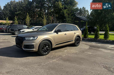 Позашляховик / Кросовер Audi Q7 2018 в Києві