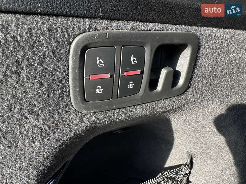 Позашляховик / Кросовер Audi Q7 2019 в Черкасах