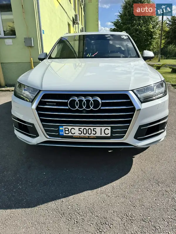 Audi Q7