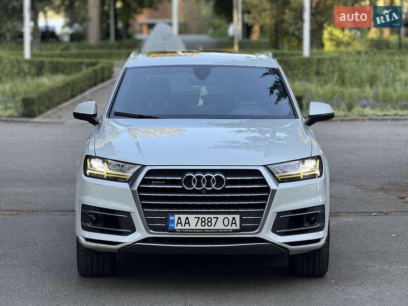 Позашляховик / Кросовер Audi Q7 2016 в Києві фото 8 Позашляховик / Кросовер Audi Q7 2016 в Києві