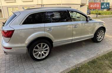 Внедорожник / Кроссовер Audi Q7 2013 в 