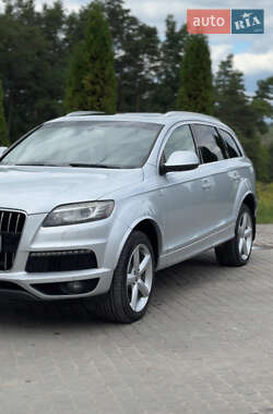 Внедорожник / Кроссовер Audi Q7 2011 в 