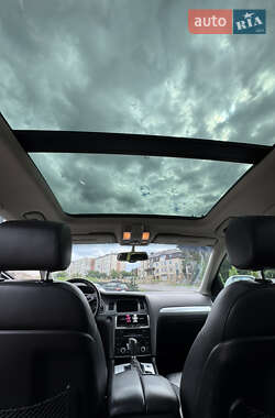 Внедорожник / Кроссовер Audi Q7 2011 в 