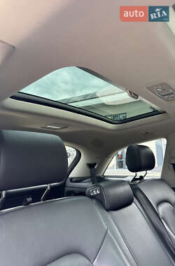 Внедорожник / Кроссовер Audi Q7 2011 в 