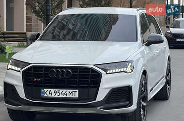 Позашляховик / Кросовер Audi Q7 2020 в Києві