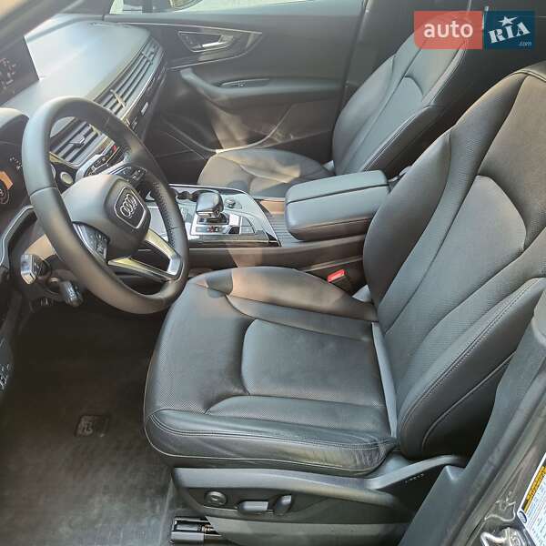 Внедорожник / Кроссовер Audi Q7 2017 в Дубно фото 17 Внедорожник / Кроссовер Audi Q7 2017 в Дубно