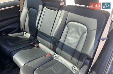 Позашляховик / Кросовер Audi Q7 2015 в 