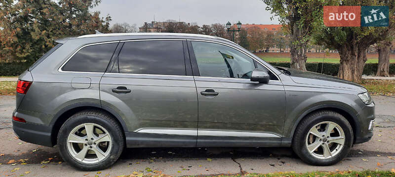 Внедорожник / Кроссовер Audi Q7 2016 в Ужгороде фото 6 Внедорожник / Кроссовер Audi Q7 2016 в Ужгороде