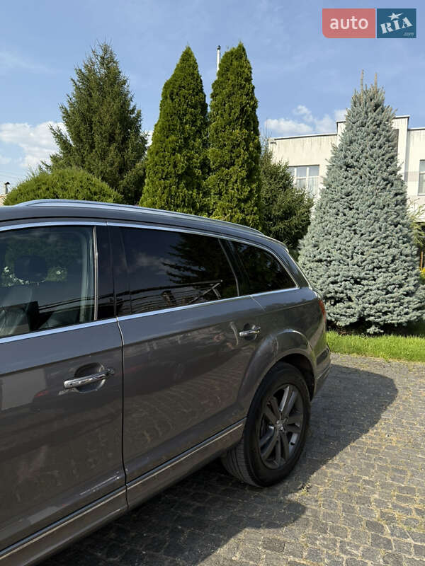 Внедорожник / Кроссовер Audi Q7 2013 в Харькове